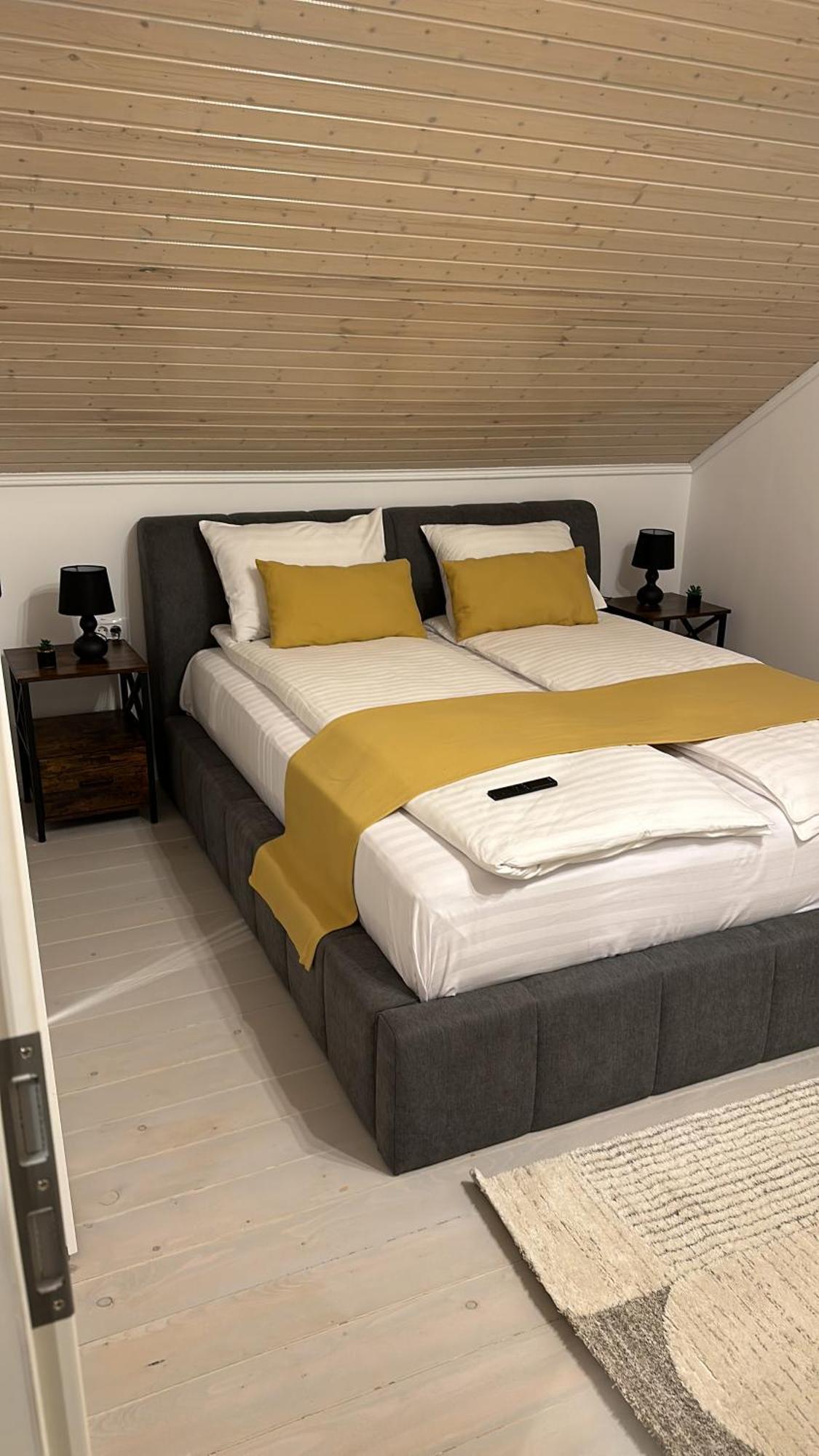 Bran Place La Odaie 시몬 외부 사진