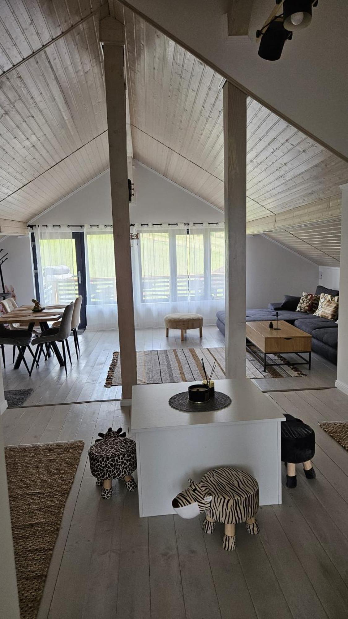 Bran Place La Odaie 시몬 외부 사진
